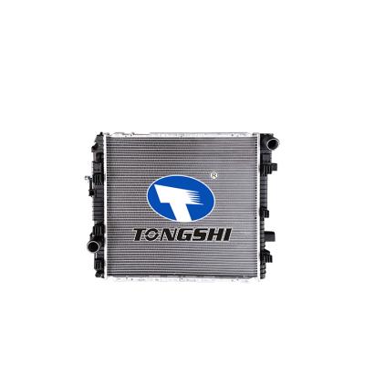 適用于奔馳ATEGO 715L 98-04 MT?散熱器