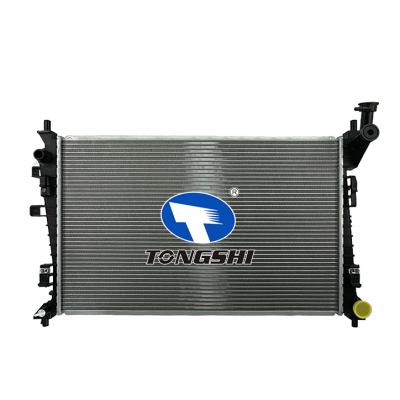 適用于  FOCUS S L4 2.0L 08-11 MT  散熱器