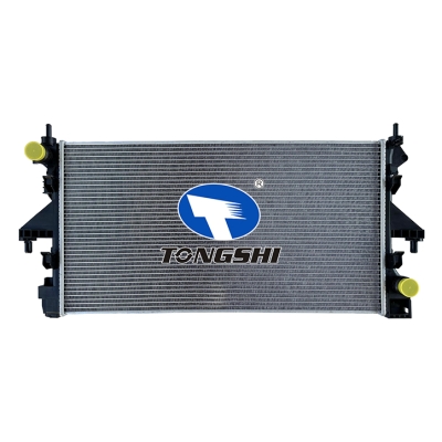 適用于  RAM PROMASTER 1500 BASE L4 3.0L/V6 3.6L 14-15 MT  散熱器