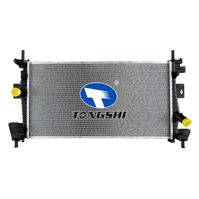 適用于 FOCUS S L4 2.0L 12-15 MT 散熱器