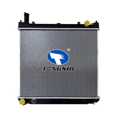 適用于TOYOTA?HIACE?IV?Box((LXH1_,?RZH1_,?LH1_)??2.4?(RCH12_,?RCH22_)?95-03?MT??散熱器
