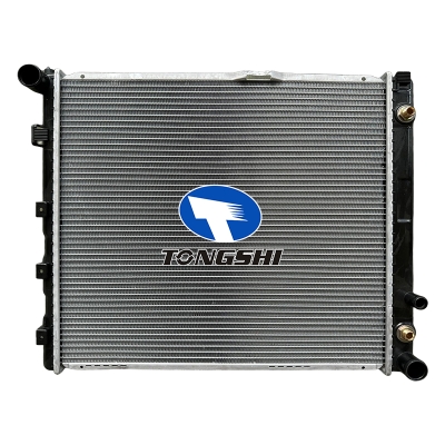 適用于E-CLASS?W?124?84-AT散熱器